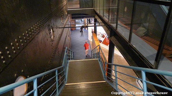 NLW Photo No.817
